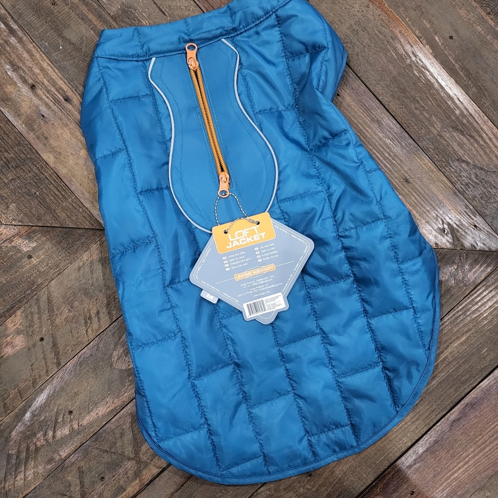 Kurgo loft coat/jacket for dogs. Waterproof,  with harness, reflective coat